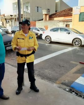 Imagem de Com tantas mudanças no trânsito, agentes da AMT realiza orientações em Rio Verde