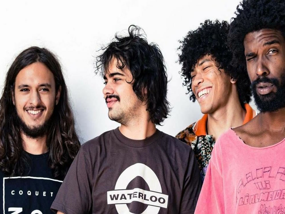 Imagem de Banda Boogarins faz show em Rio Verde