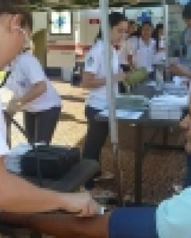 Imagem de Saúde na Praça promove 1.300 atendimentos