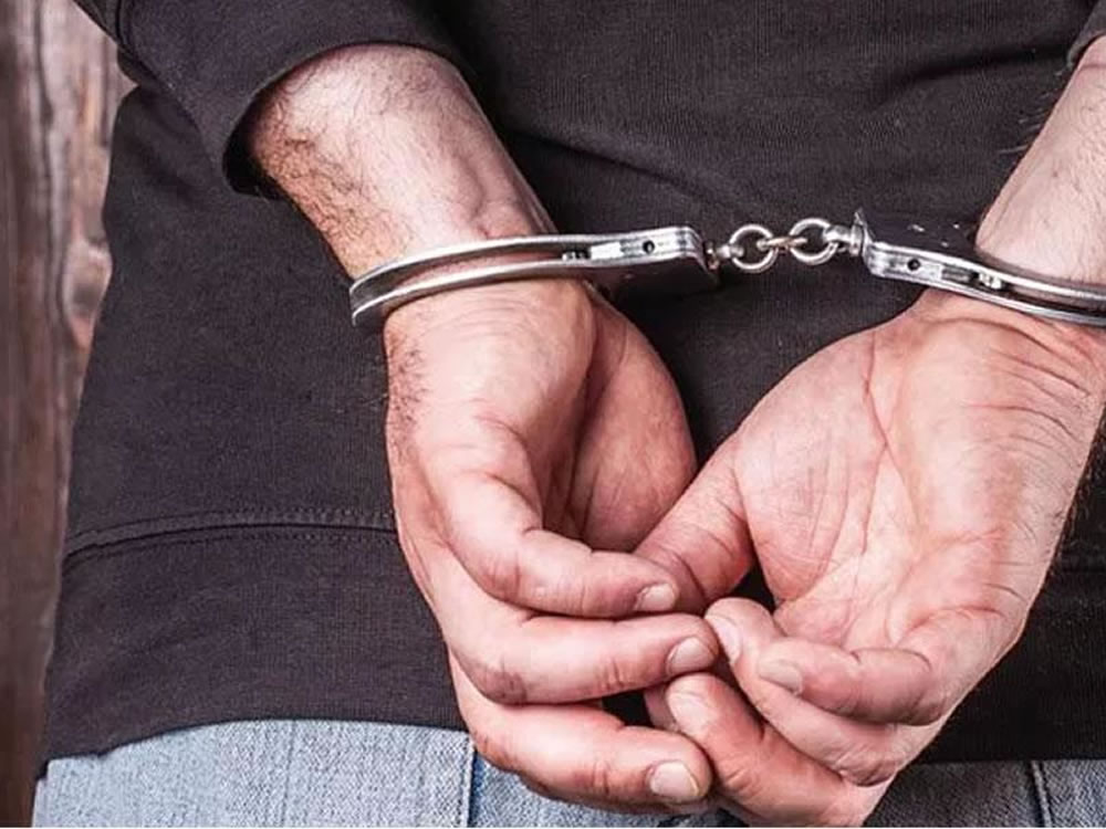 Imagem de Homem preso ameaçando pessoas na Rodoviária