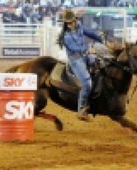 Imagem de Competidora rio-verdense é campeã em Barretos