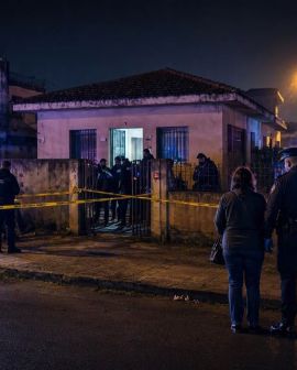 Imagem de Mulher é detida após companheiro ser encontrado morto em residência de Rio Verde