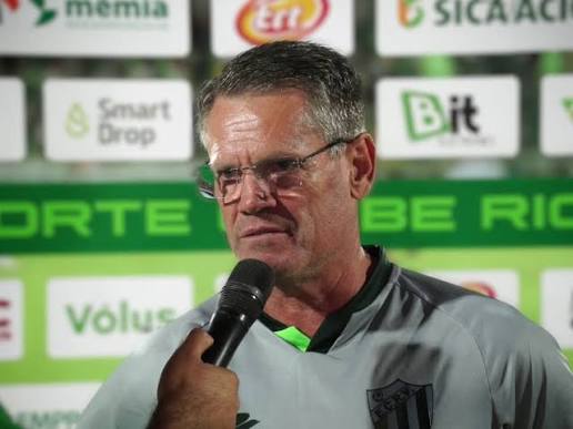 Imagem de Rio Verde demite Ito Roque após perder liderança