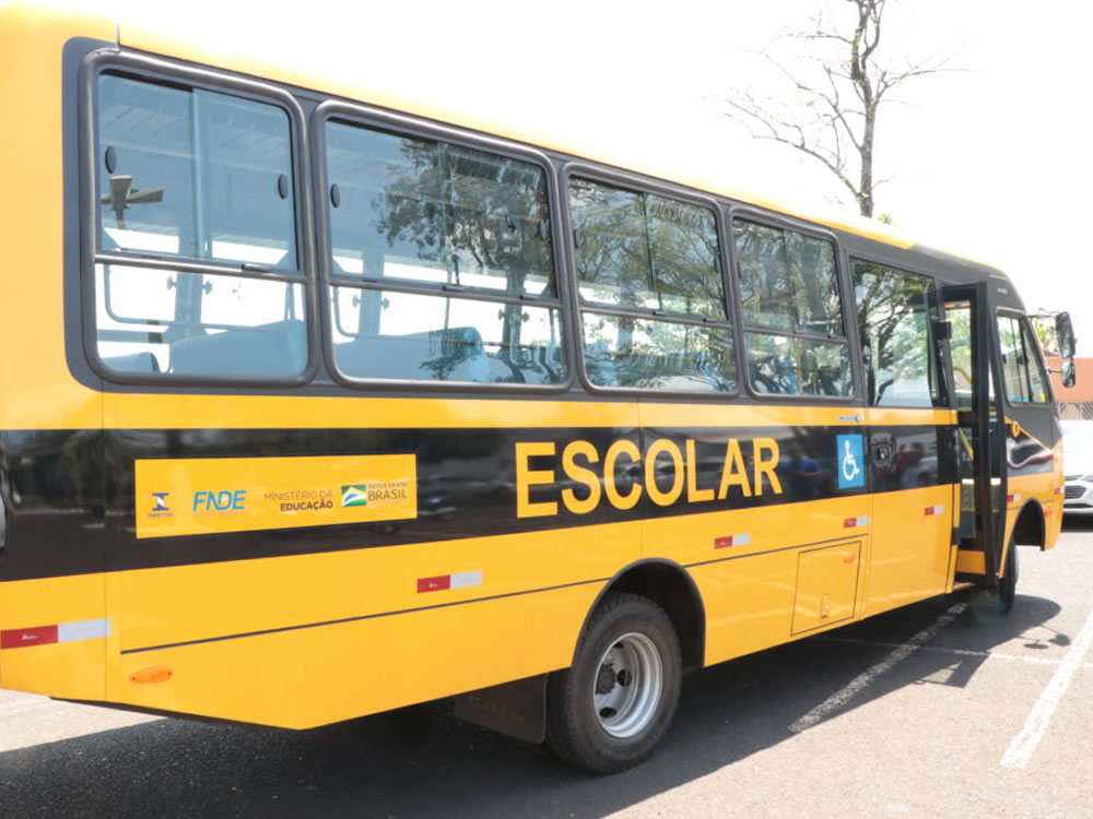 Imagem de Educação de Rio Verde ganha mais um ônibus escolar