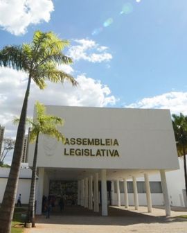 Imagem de Deputados aprovam decreto de calamidade financeira de Goiás