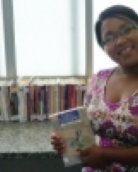 Imagem de Usuários do HURSO aproveitam biblioteca