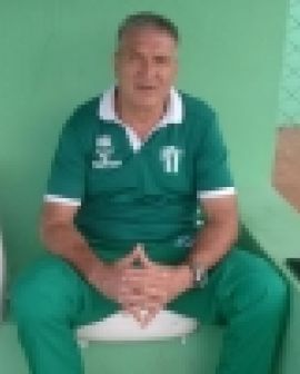 Imagem de Junior Pezão já comandou primeiro treino