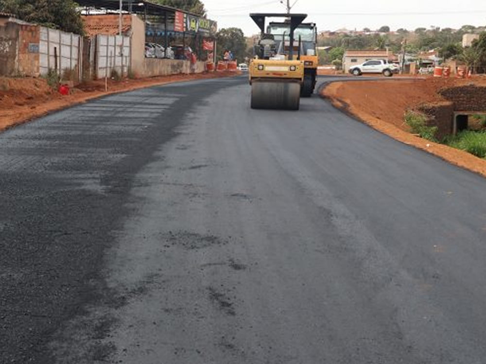 Imagem de Obras da Avenida Paulo Roberto Cunha seguem em ritmo acelerado
