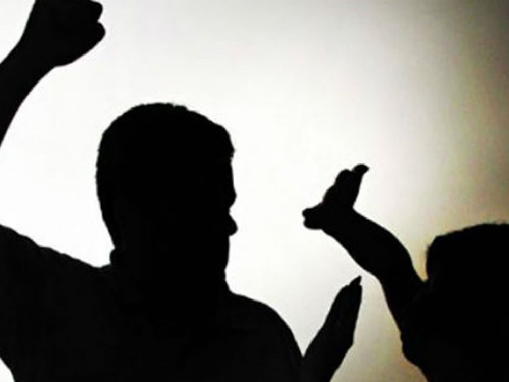 Imagem de Embriagado, homem agride companheira em Rio Verde