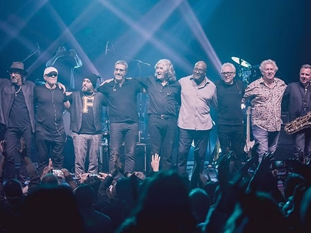 Imagem de Dire Straits fará show em Goiânia