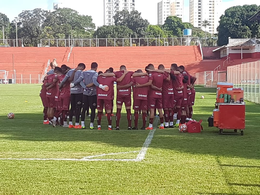 Imagem de Com vantagem, Vila Nova visita Crac por vaga nas semifinais