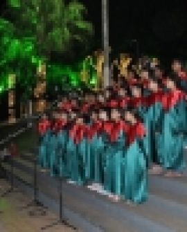 Imagem de Coral das escolas municipais realiza cantata de Natal