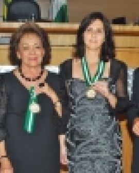 Imagem de Personalidades recebem homenagem