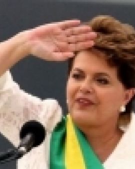 Imagem de Dilma faz sua estréia no rádio