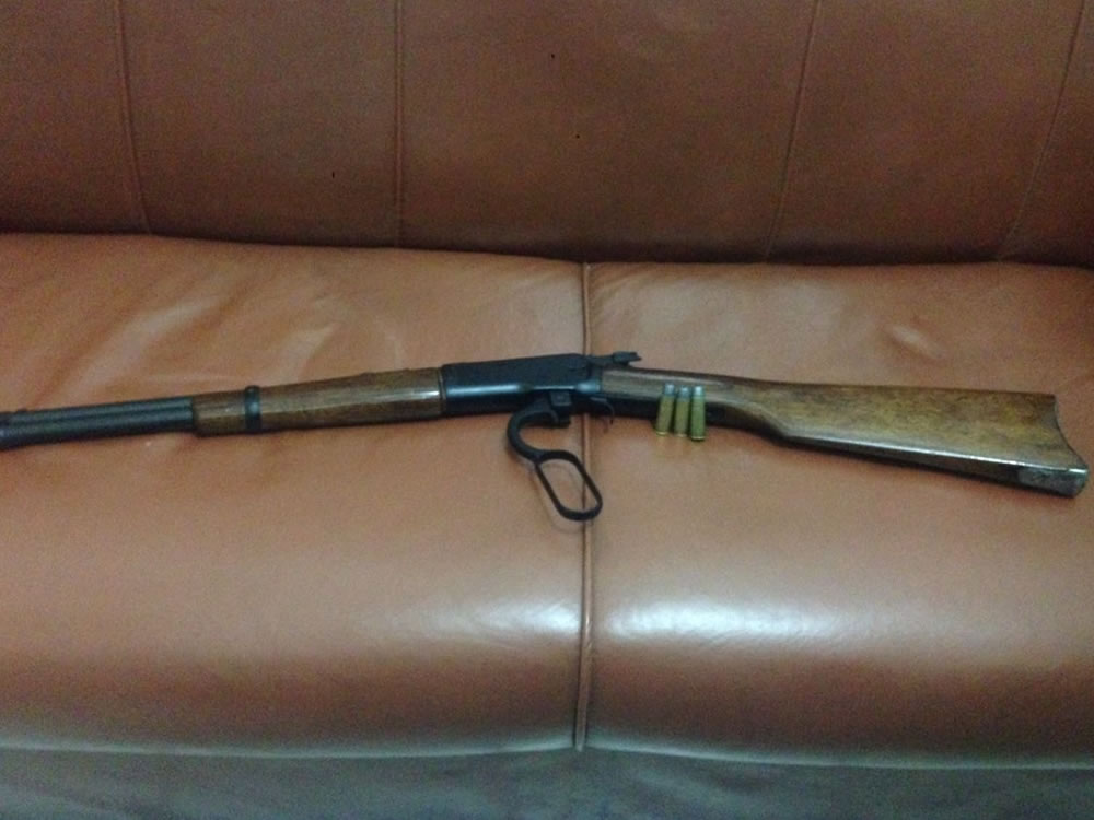 Imagem de Menino de 13 anos morre com tiro na cabeça