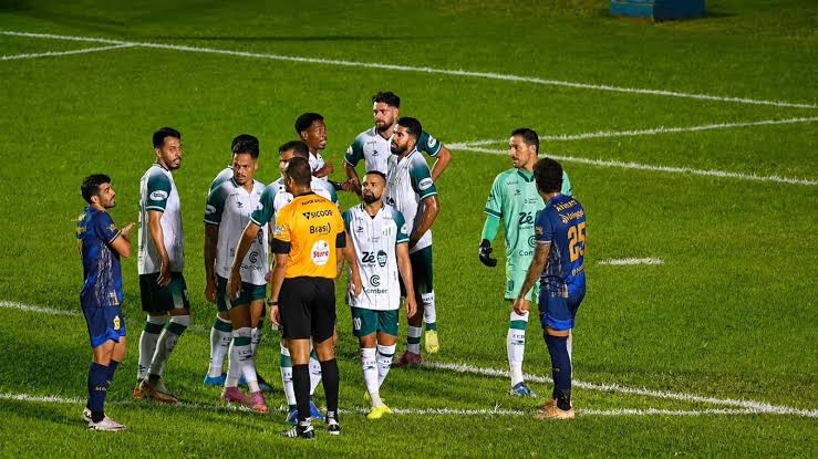Imagem de Rio Verde vence em Mineiros e manda um recado ao campeonato