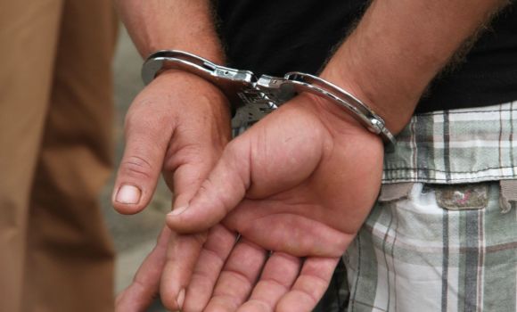 Imagem de Homem é detido por violência doméstica no Setor Gameleira