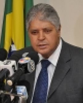Imagem de Alcides Rodrigues tem bens bloqueados