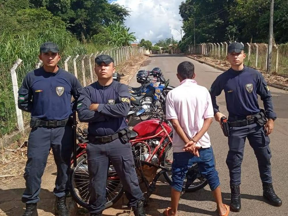 Imagem de Guarda Civil apreende suspeito e veículo roubado